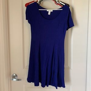Women’s casual dress